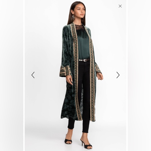 Johnny Was Natalia Velvet Kimono Size S NWT - Picture 3 of 9
